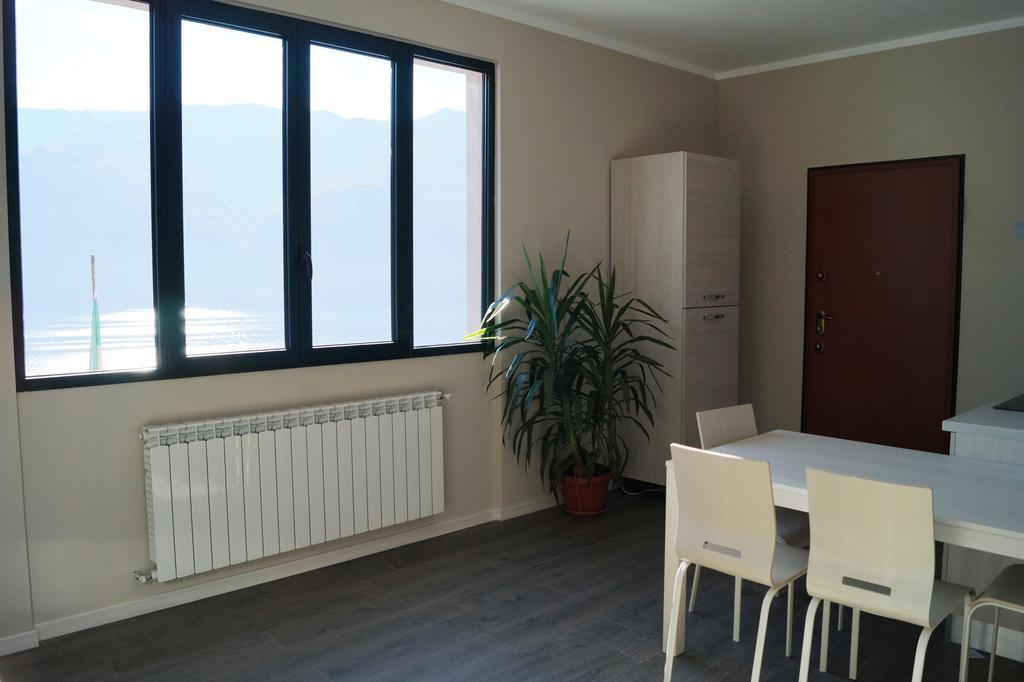 Residenza Andrea Olga Apartment Лальо Стая снимка